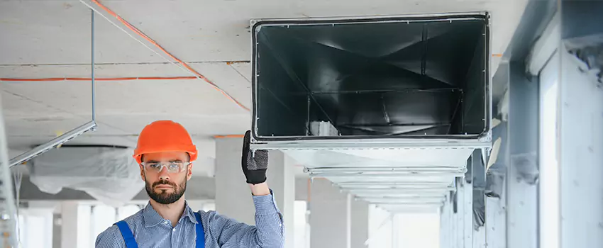 Clogged Air Duct Cleaning and Sanitizing in Kaukauna, WI